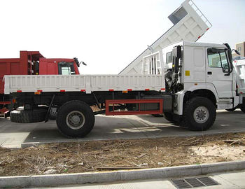 सुरक्षा 6 पहियों Sinotruk Howo व्हाइट कार्गो ट्रक 4 × 2 2 9 0 एचपी 20 टन क्षमता लोड हो रहा है