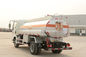 Sinotruk लाइट ड्यूटी वाणिज्यिक ट्रक / 4 × 2 ईंधन वितरण ट्रक 6 पहियों