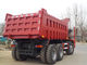 रेड सिनोट्रुक 6x4 आरसी हैवी ड्यूटी डंप ट्रक टिपर 60 टन खनन होवा चेसिस के साथ